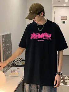 StyleCast x Revolte Men Printed T-shirt