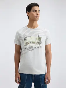 Pepe Jeans Men Graphic Printed Short Sleeve Round Neck Slim Fit T-Shirt