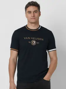 Van Heusen Sport Men Typography Printed T-shirt