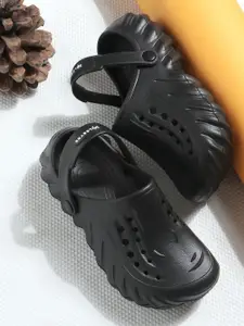 MILESTOE FLOW Men EVA Self Design Clogs