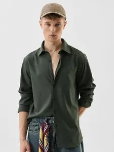 Snitch Men Slim Fit Casual Shirt