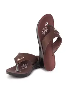 PENNEN Women Printed Wedge Heels