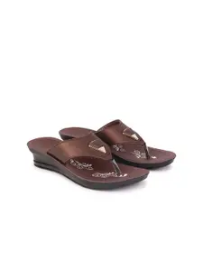 PENNEN Women Printed Wedge Heels