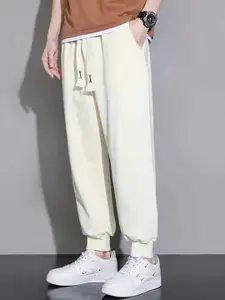 StyleCast x Revolte Men Regular Fit Jogger Trousers