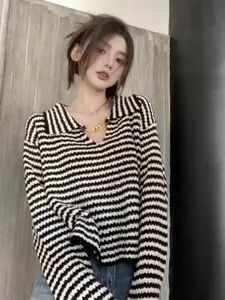 StyleCast Women Striped Pullover