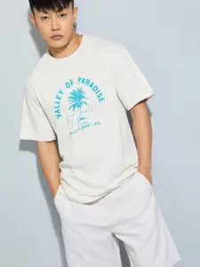 max Men Typography Printed Round Neck Cotton Relaxed Fit T-shirt