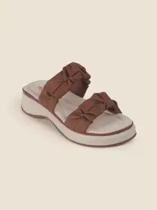 Metro Women Open Toe Flats with Bows