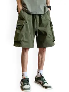 StyleCast Men Solid Regular Fit Cargo Shorts