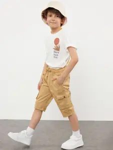 Trendyol Boys Regular Fit Mid-Rise Cargo Shorts