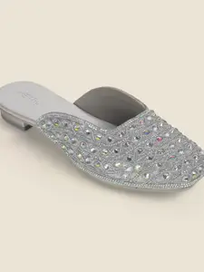 Metro Women Western - Embellished Block Heels Mules