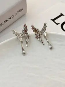 VAGHBHATT Silver-Plated Pearls Beaded Butterfly Shaped Drop Earrings