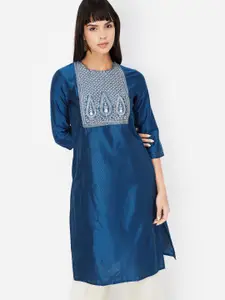 max Women Embroidered Thread Work Kurta
