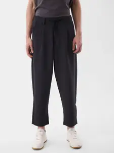 Snitch Men Relaxed Mid-Rise Pleated Trousers