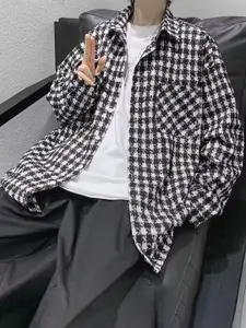 StyleCast x Revolte Men Spread Collar Checked Casual Tailored Jacket