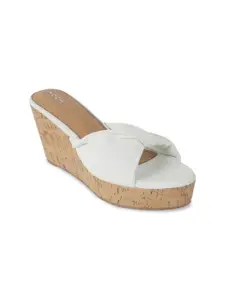 Mochi  Wedge Sandals