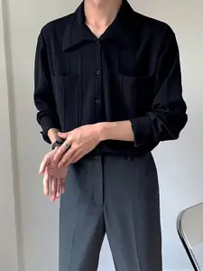 StyleCast x Revolte Men Spread Collar Vertical Striped  Formal Shirt