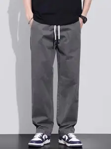 StyleCast x Revolte Men Straight Fit Easy Wash Regular Trousers
