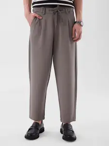 Snitch Men Grey Mid-Rise Relaxed Fit Trouser