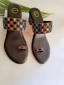 Dhaga Woven Design Block Heels Sandals