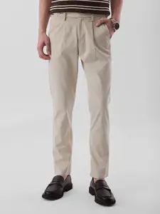 Snitch Men Beige Mid-Rise Slim Fit Trouser