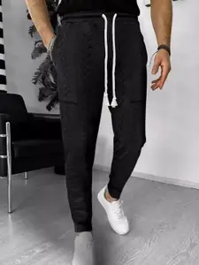 StyleCast x Revolte Men Easy Wash Regular Fit Joggers