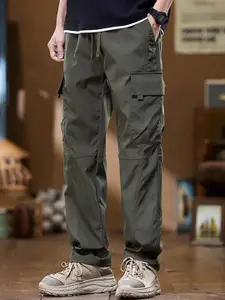 StyleCast x Revolte Men Pleated Cargos Trousers