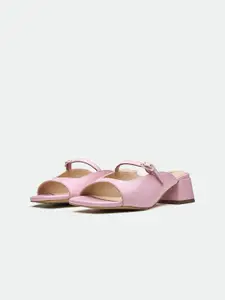 Oroh Leather Party Block Sandals with Buckles