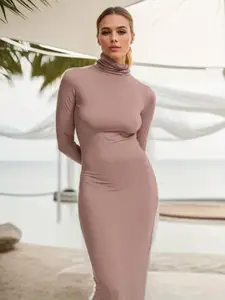 StyleCast x Revolte Bodycon Midi Dress