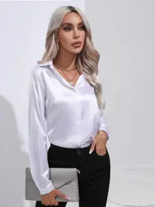 StyleCast Women  Solid Opaque Casual Shirt