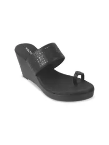 Mochi Laser Cuts Wedge Heel One Toe Sandals