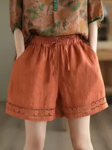 StyleCast Women Solid Regular Fit Mid-Rise Regular Shorts