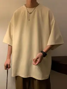 StyleCast x Revolte Men Solid Round Neck T-shirt