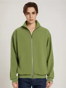 StyleCast x Revolte Men Solid High Neck Sweatshirt