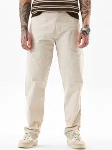 Snitch Men Cotton Beige Mid-Rise Relaxed Fit Cargo Pants