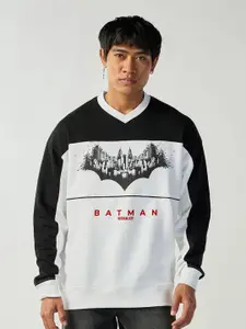 Bewakoof Men Official DC Merchandise Batman White & Black Color Block Oversized Sweatshirt