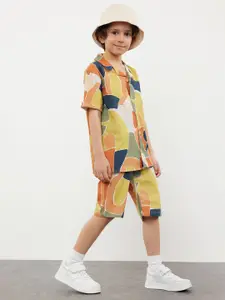 Trendyol Boys Printed Short Sleeves Pure Cotton Shirt With Shorts