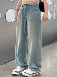 StyleCast Women Straight Fit High-Rise Light Fade Jeans