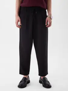 Snitch Men Black Mid-Rise Relaxed Fit Trouser