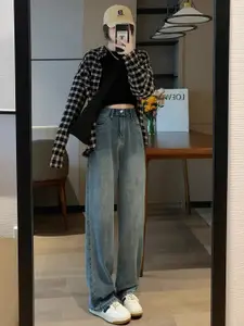 StyleCast Women Regular Fit Mid-Rise Light Fade Jeans