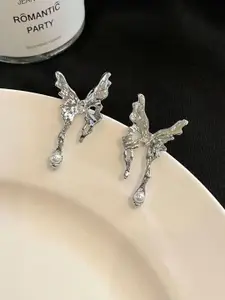 KRENOZ Silver-Plated Pearls Beaded Animal Shaped Studs