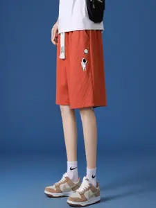 StyleCast x Revolte Men Mid-Rise Printed Shorts