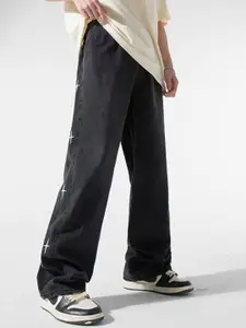 StyleCast Men Black Mid-Rise Clean Look Stretchable Jeans