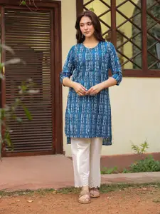 SAVI Women Ethnic Motifs Printed Thread Work Kurta