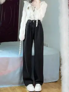 StyleCast Women Cotton Straight Fit Light Fade High-Rise Jeans