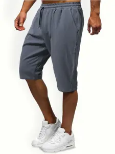 StyleCast x Revolte Men Regular Fit Mid-Rise Cotton Shorts