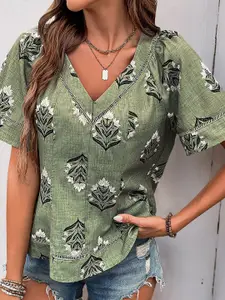 StyleCast x Revolte Floral Printed V Neck Puff Sleeves Regular Top