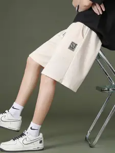 StyleCast x Revolte Men Regular Fit Mid-Rise Shorts