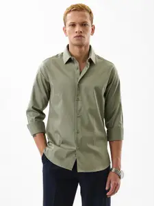 Snitch Men Slim Fit Spread Collar Cotton Casual Shirt