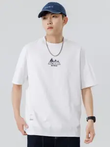 StyleCast x Revolte Men Printed Raw Edge T-shirt