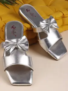 Ladies Hub Women Embellished Open Toe Flats with Bows